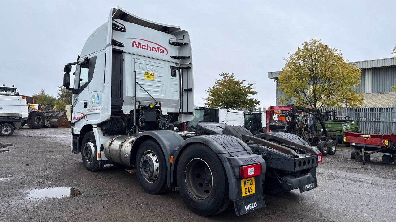 IVECO STRALIS AS440S46TX/P 460 NP - شاحنة جرار: صور 5 IVECO STRALIS AS440S46TX/P 460 NP - شاحنة جرار: صور 5