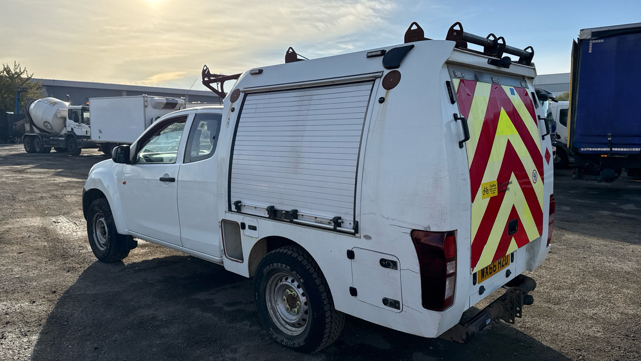 Isuzu D-Max 2.5TD - شاحنة البيك أب, الشاحنات الصغيرة كابينة مزدوجة: صور 3 Isuzu D-Max 2.5TD - شاحنة البيك أب, الشاحنات الصغيرة كابينة مزدوجة: صور 3