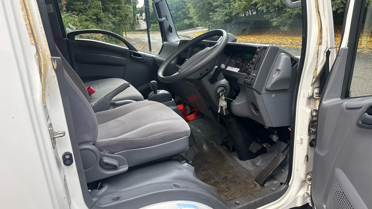 Isuzu N75 190 - شاحنة نقل سيارات شاحنة: صور 5 Isuzu N75 190 - شاحنة نقل سيارات شاحنة: صور 5
