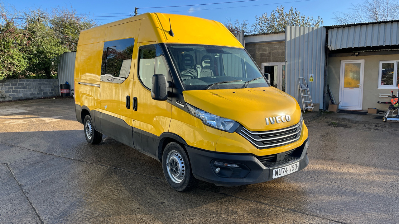 Iveco Daily 35-140 - الشاحنات الصغيرة كابينة مزدوجة: صور 1 Iveco Daily 35-140 - الشاحنات الصغيرة كابينة مزدوجة: صور 1