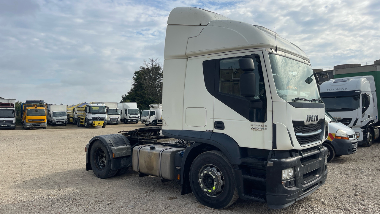 Iveco Stralis 460 - شاحنة جرار: صور 1 Iveco Stralis 460 - شاحنة جرار: صور 1