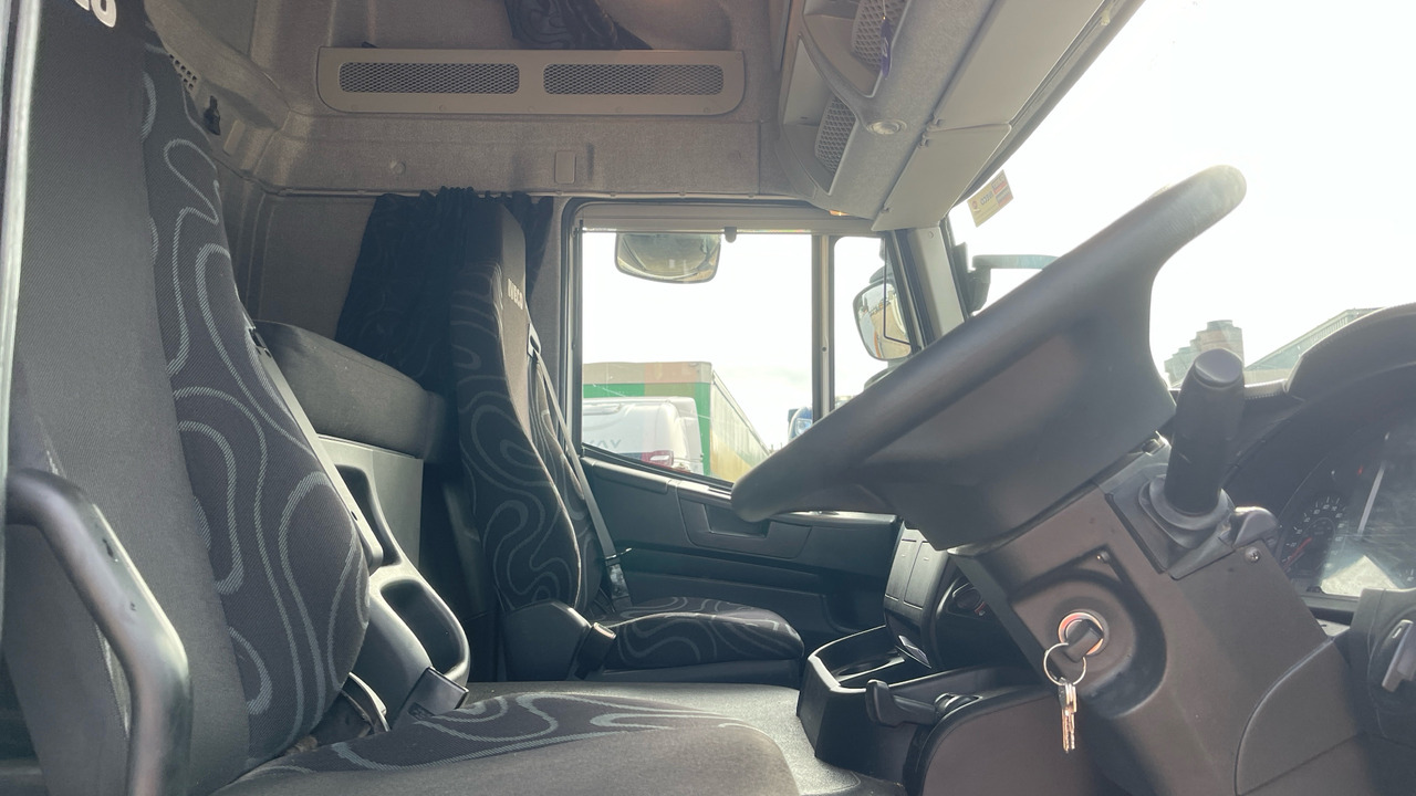 Iveco Stralis 460 - شاحنة جرار: صور 5 Iveco Stralis 460 - شاحنة جرار: صور 5