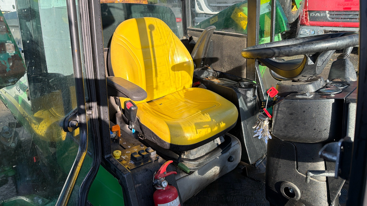 JOHN DEERE 1600 TURBO SERIES 2 - جزازة المروج: صور 5 JOHN DEERE 1600 TURBO SERIES 2 - جزازة المروج: صور 5