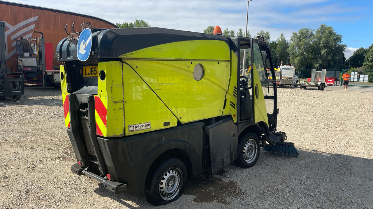 JOHNSTON - سياره كنس شوارع: صور 3 JOHNSTON - سياره كنس شوارع: صور 3