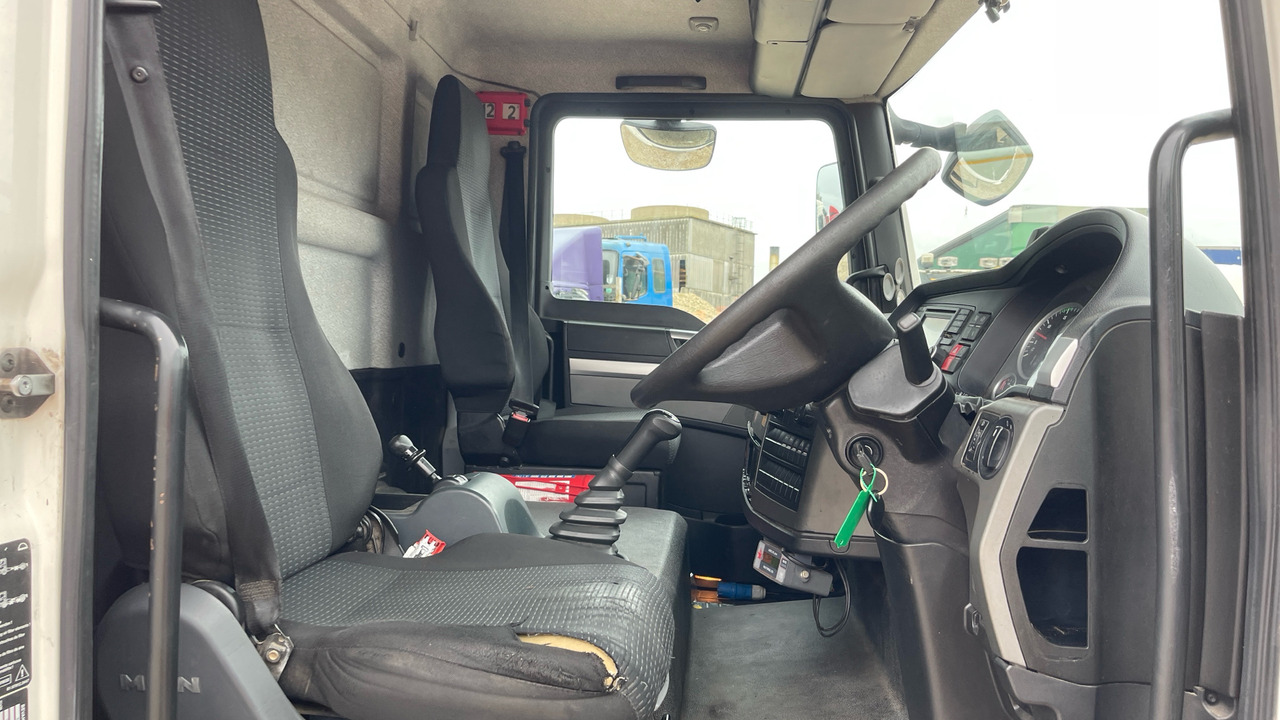 MAN TGL 7.150 - بصندوق مغلق شاحنة: صور 5 MAN TGL 7.150 - بصندوق مغلق شاحنة: صور 5