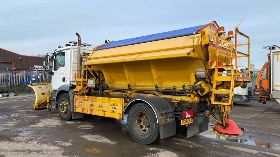 MAN TGM 18.250 - جرافة ثلج: صور 4 MAN TGM 18.250 - جرافة ثلج: صور 4