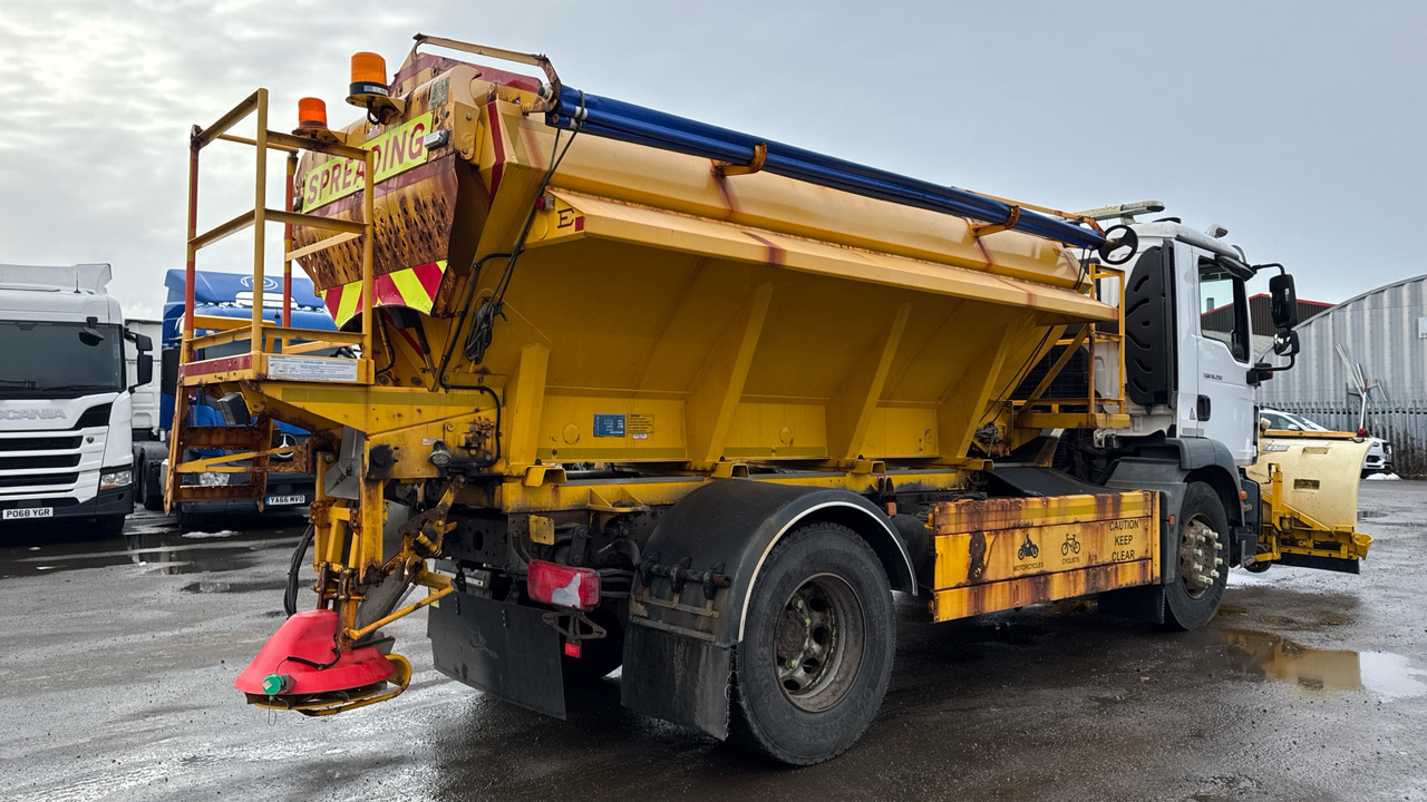 MAN TGM 18.250 - جرافة ثلج: صور 4 MAN TGM 18.250 - جرافة ثلج: صور 4