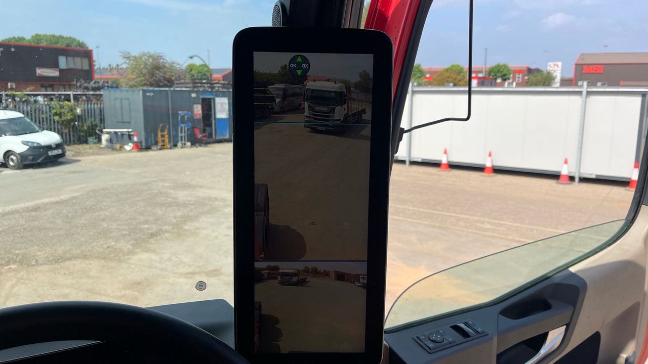 شاحنة جرار MERCEDES-BENZ ACTROS  2545: صور 18