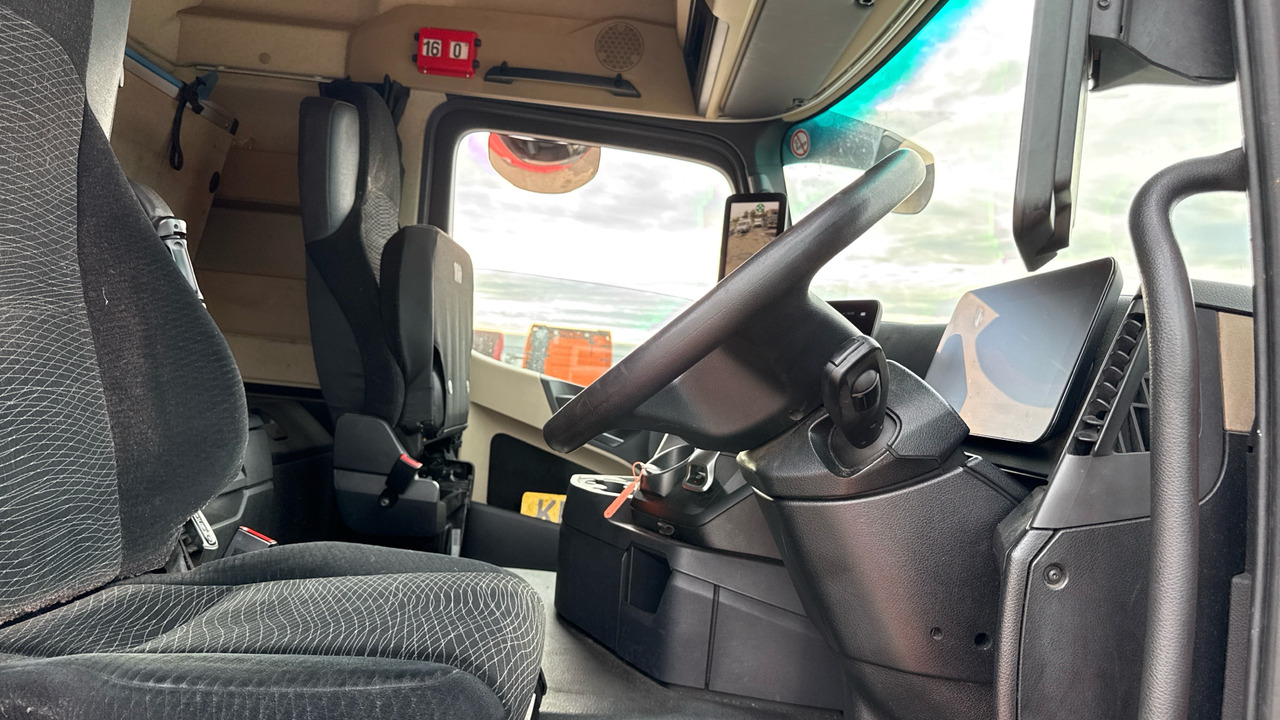 MERCEDES-BENZ ACTROS 2545 - شاحنة جرار: صور 5 MERCEDES-BENZ ACTROS 2545 - شاحنة جرار: صور 5