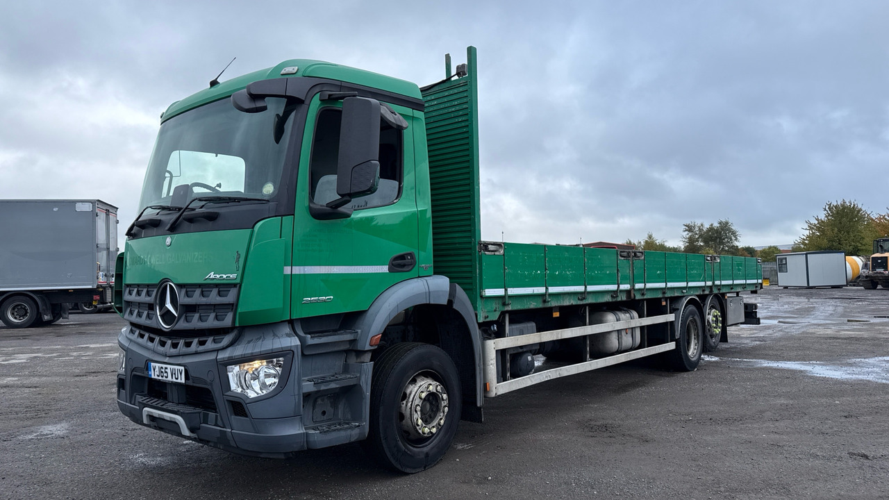 MERCEDES-BENZ AROCS 2530 - شاحنات مسطحة: صور 2 MERCEDES-BENZ AROCS 2530 - شاحنات مسطحة: صور 2