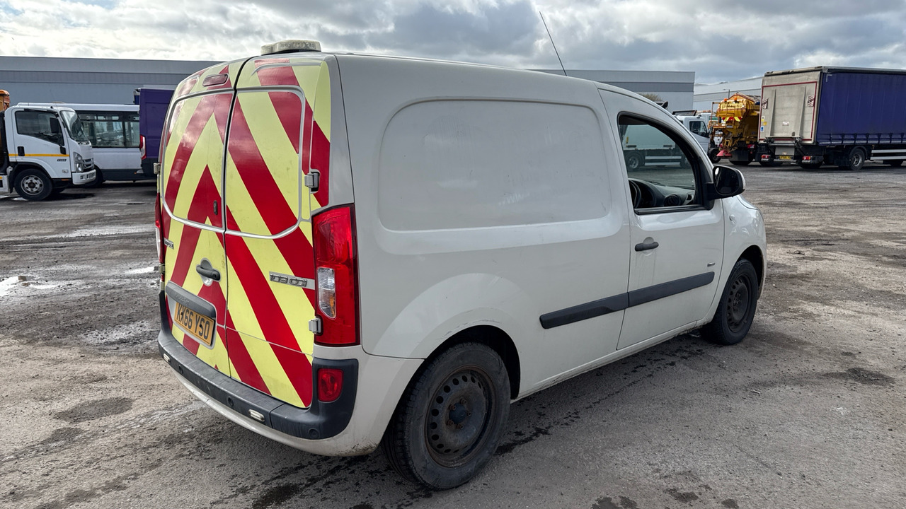 MERCEDES-BENZ CITAN 109 CDI BLUEEFFICIENCY - فان المدمجة: صور 4 MERCEDES-BENZ CITAN 109 CDI BLUEEFFICIENCY - فان المدمجة: صور 4