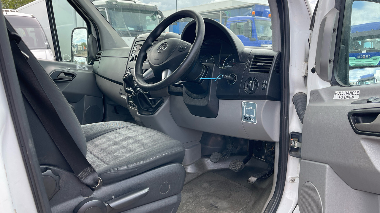 MERCEDES-BENZ SPRINTER 513 BLUETEC - صغيرة, ميكروباص: صور 5 MERCEDES-BENZ SPRINTER 513 BLUETEC - صغيرة, ميكروباص: صور 5