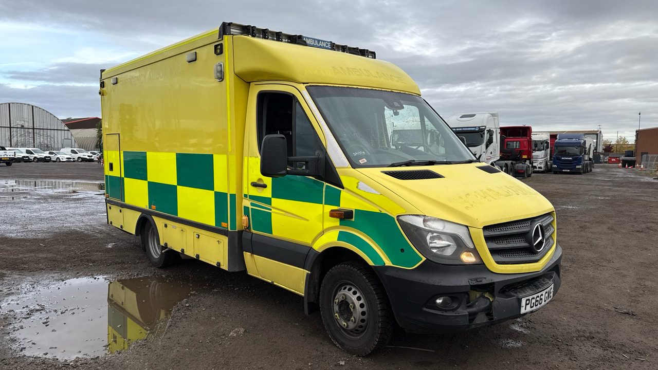 MERCEDES-BENZ SPRINTER  519 CDI - سيارة إسعاف: صور 1 MERCEDES-BENZ SPRINTER  519 CDI - سيارة إسعاف: صور 1