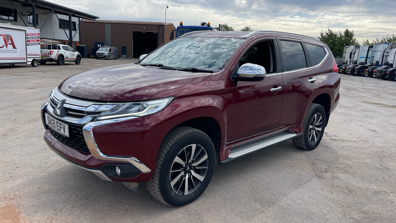 MITSUBISHI SHOGUN SPORT 2.4 DI-DC - سيارة دفع رباعي: صور 2 MITSUBISHI SHOGUN SPORT 2.4 DI-DC - سيارة دفع رباعي: صور 2