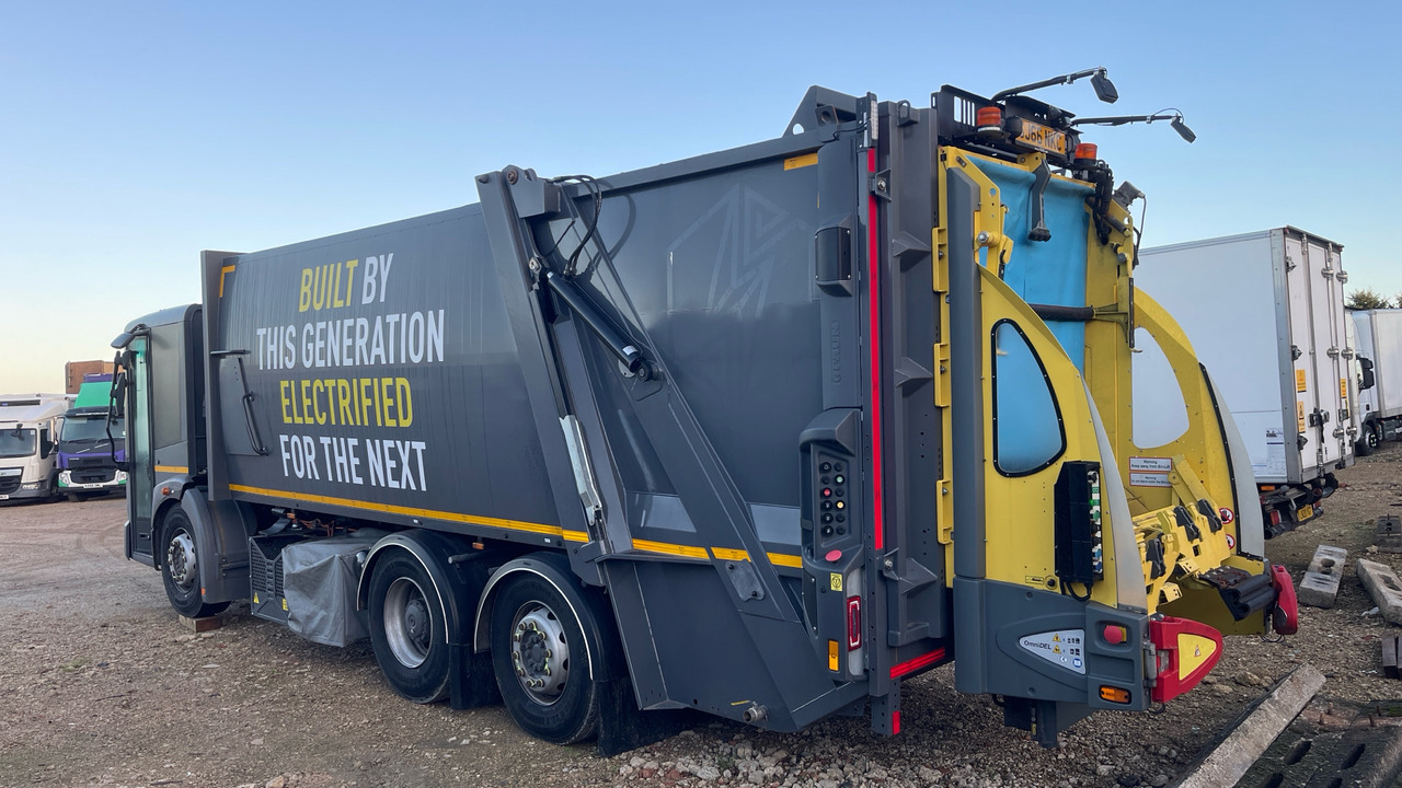 Mercedes-Benz Econic - شاحنة القمامة: صور 4 Mercedes-Benz Econic - شاحنة القمامة: صور 4