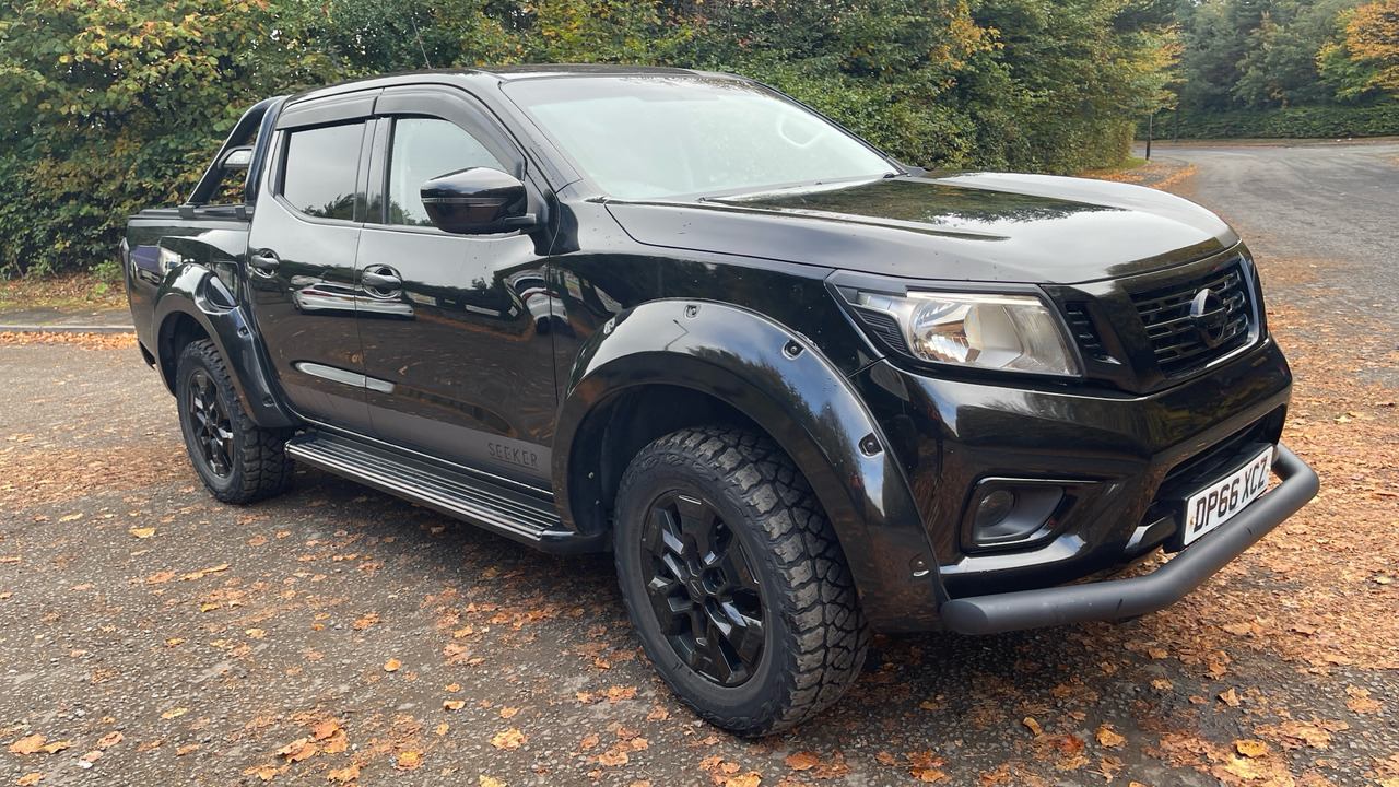 Nissan Navara 2.3 dCi 190 - شاحنة البيك أب, الشاحنات الصغيرة كابينة مزدوجة: صور 1 Nissan Navara 2.3 dCi 190 - شاحنة البيك أب, الشاحنات الصغيرة كابينة مزدوجة: صور 1