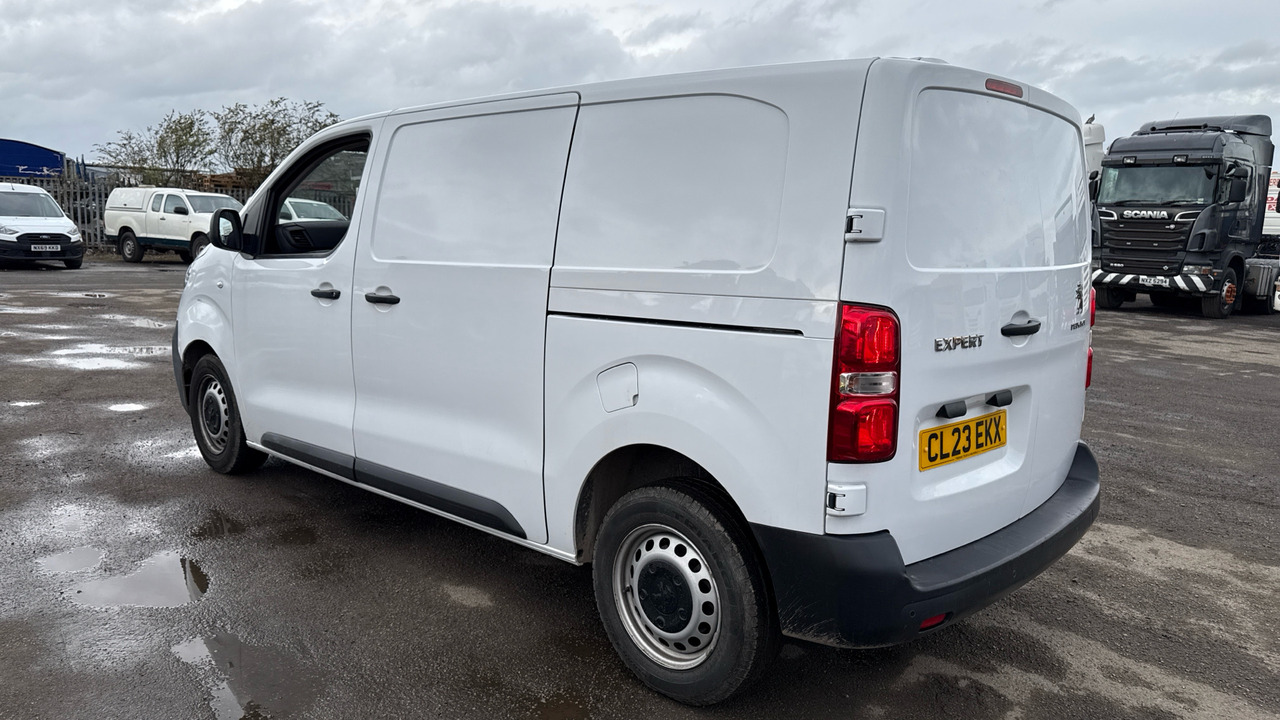 PEUGEOT EXPERT 1000 1.5 BlueHDi 100PS - فان المدمجة: صور 3 PEUGEOT EXPERT 1000 1.5 BlueHDi 100PS - فان المدمجة: صور 3