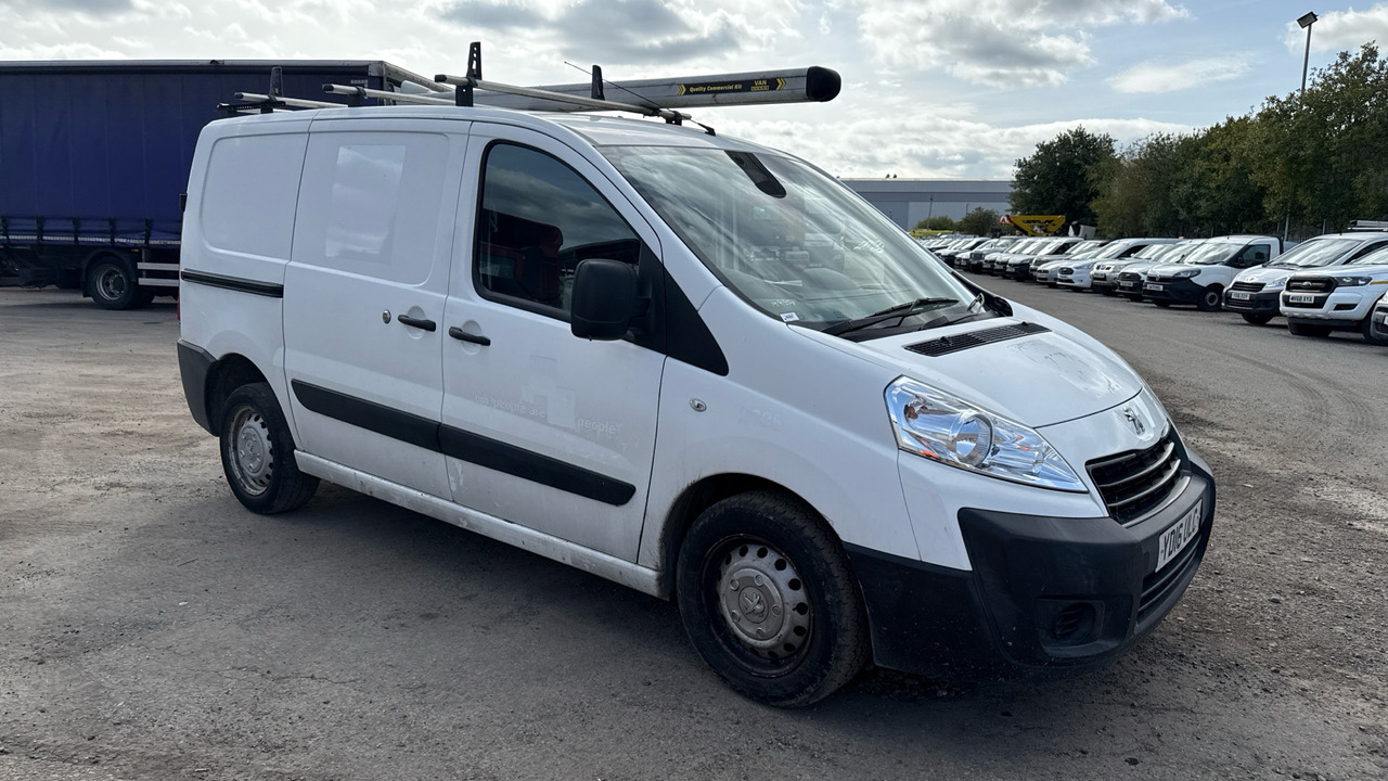 PEUGEOT EXPERT 1000 1.6 HDI 90PS - فان المدمجة: صور 1 PEUGEOT EXPERT 1000 1.6 HDI 90PS - فان المدمجة: صور 1