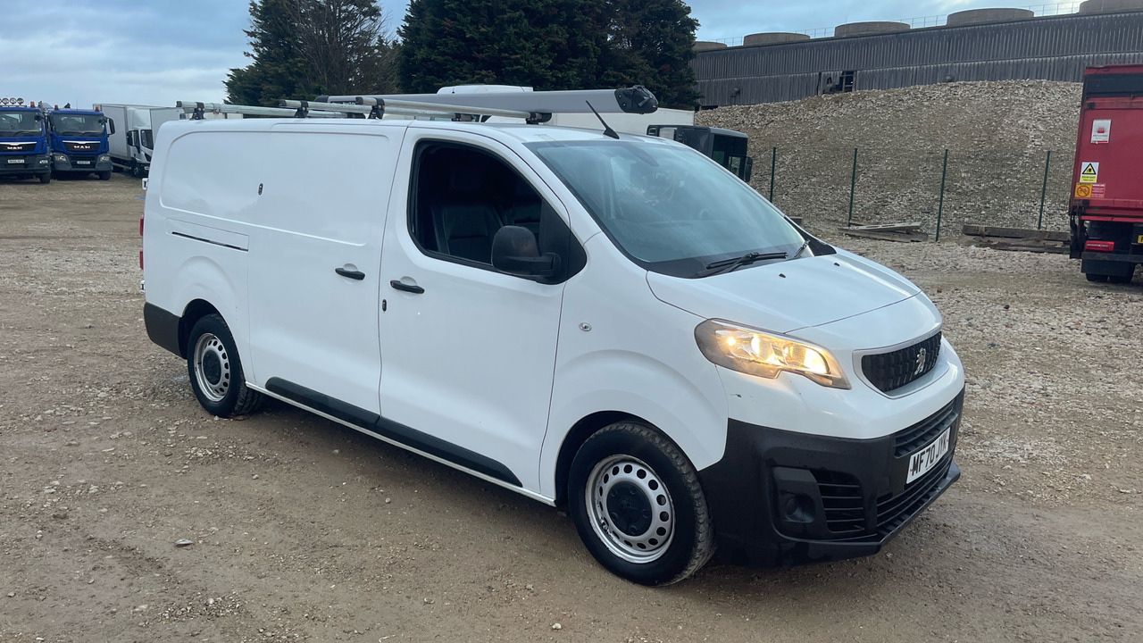 PEUGEOT EXPERT PROFESSBLIONAL 1.5 BLUEHDI - فان: صور 1 PEUGEOT EXPERT PROFESSBLIONAL 1.5 BLUEHDI - فان: صور 1