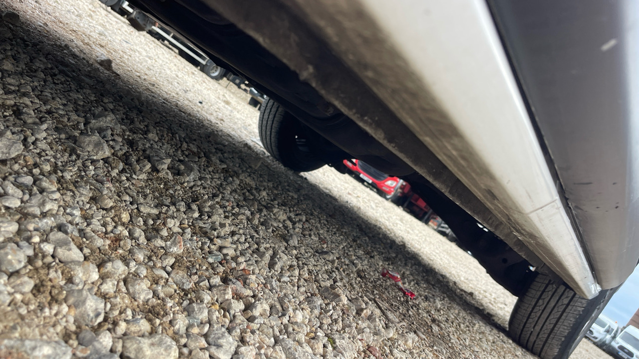 فان المدمجة PEUGEOT EXPERT PROFESSIONAL 1200 1.5 BLUE HDI 100PS: صور 12 فان المدمجة PEUGEOT EXPERT PROFESSIONAL 1200 1.5 BLUE HDI 100PS: صور 12