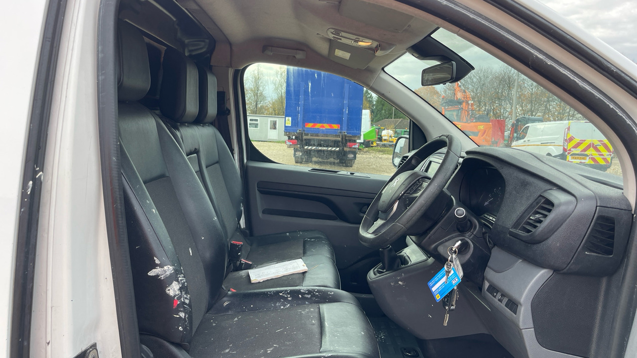 PEUGEOT EXPERT PROFESSIONAL 1200 1.5 BLUE HDI 100PS - فان المدمجة: صور 5 PEUGEOT EXPERT PROFESSIONAL 1200 1.5 BLUE HDI 100PS - فان المدمجة: صور 5