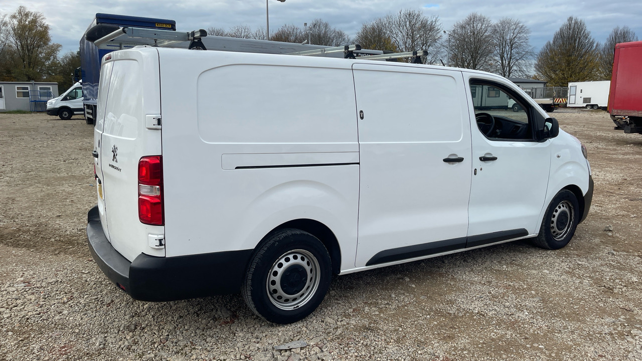PEUGEOT EXPERT PROFESSIONAL 1200 1.5 BLUE HDI 100PS - فان المدمجة: صور 4 PEUGEOT EXPERT PROFESSIONAL 1200 1.5 BLUE HDI 100PS - فان المدمجة: صور 4
