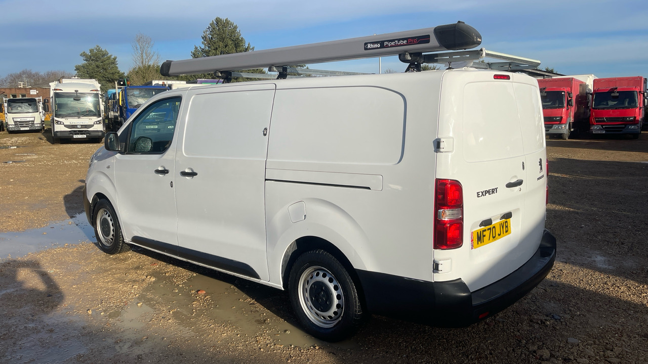 PEUGEOT EXPERT PROFESSIONAL 1200 1.5 BLUEHDI 100PS - فان المدمجة: صور 3 PEUGEOT EXPERT PROFESSIONAL 1200 1.5 BLUEHDI 100PS - فان المدمجة: صور 3