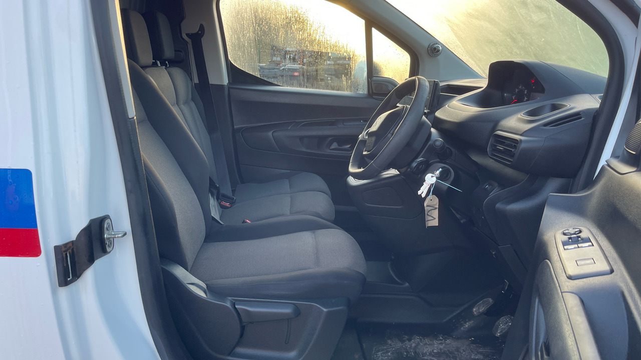 PEUGEOT PARTNER 1000 1.5 BlueHDi 100PS - فان المدمجة: صور 5 PEUGEOT PARTNER 1000 1.5 BlueHDi 100PS - فان المدمجة: صور 5
