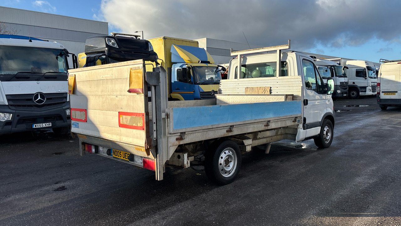 RENAULT MASTER CCPML35 DCI100 MWB - شاحنات مسطحة: صور 4 RENAULT MASTER CCPML35 DCI100 MWB - شاحنات مسطحة: صور 4