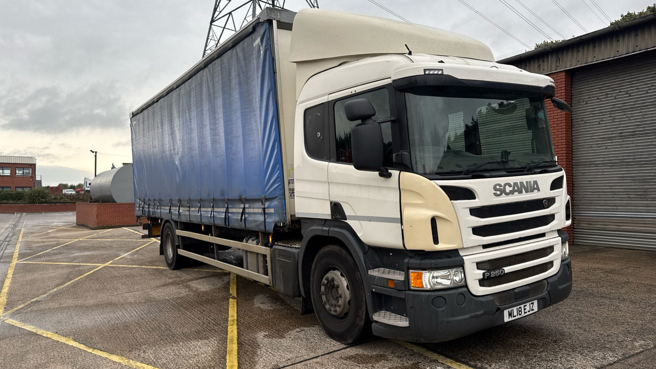 SCANIA P 250 - شاحنة ستارة: صور 1 SCANIA P 250 - شاحنة ستارة: صور 1