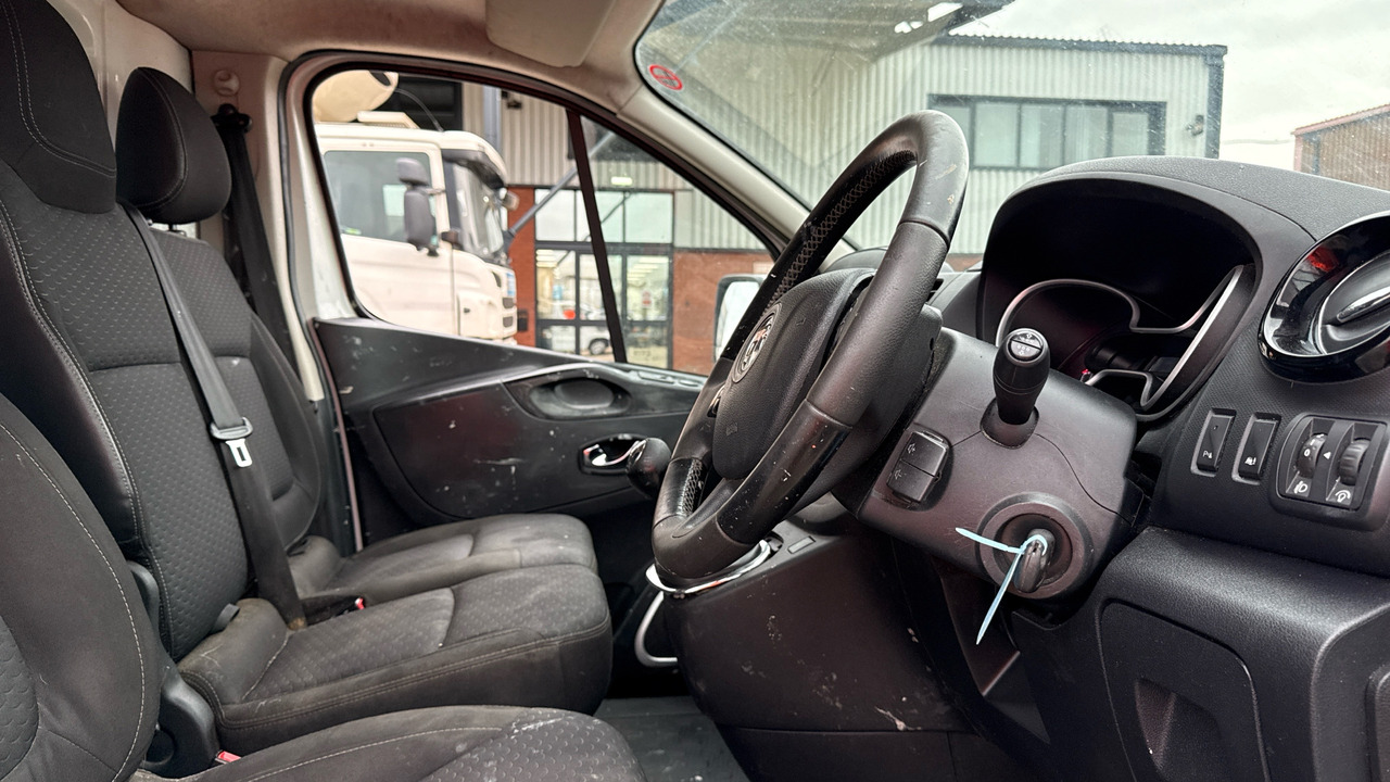 VAUXHALL VIVARO 2700 1.6CDTI 120PS - فان المدمجة: صور 5 VAUXHALL VIVARO 2700 1.6CDTI 120PS - فان المدمجة: صور 5