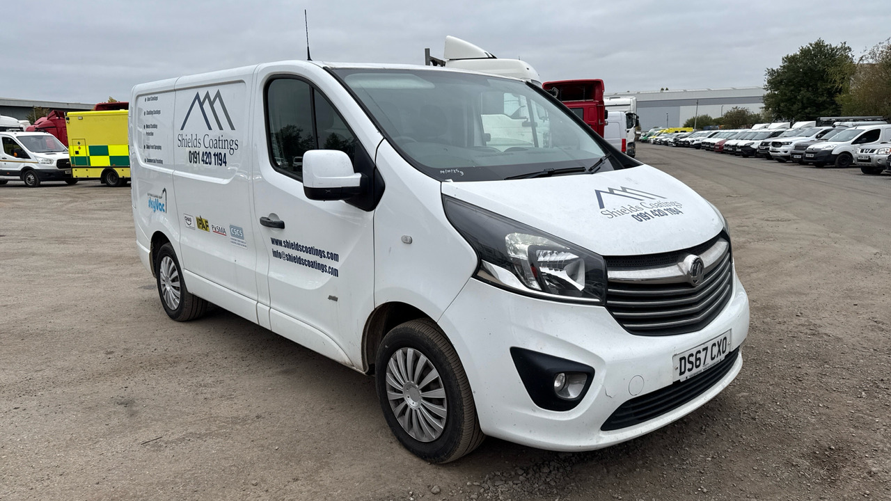 VAUXHALL VIVARO 2700 1.6CDTI 120PS - فان المدمجة: صور 1 VAUXHALL VIVARO 2700 1.6CDTI 120PS - فان المدمجة: صور 1