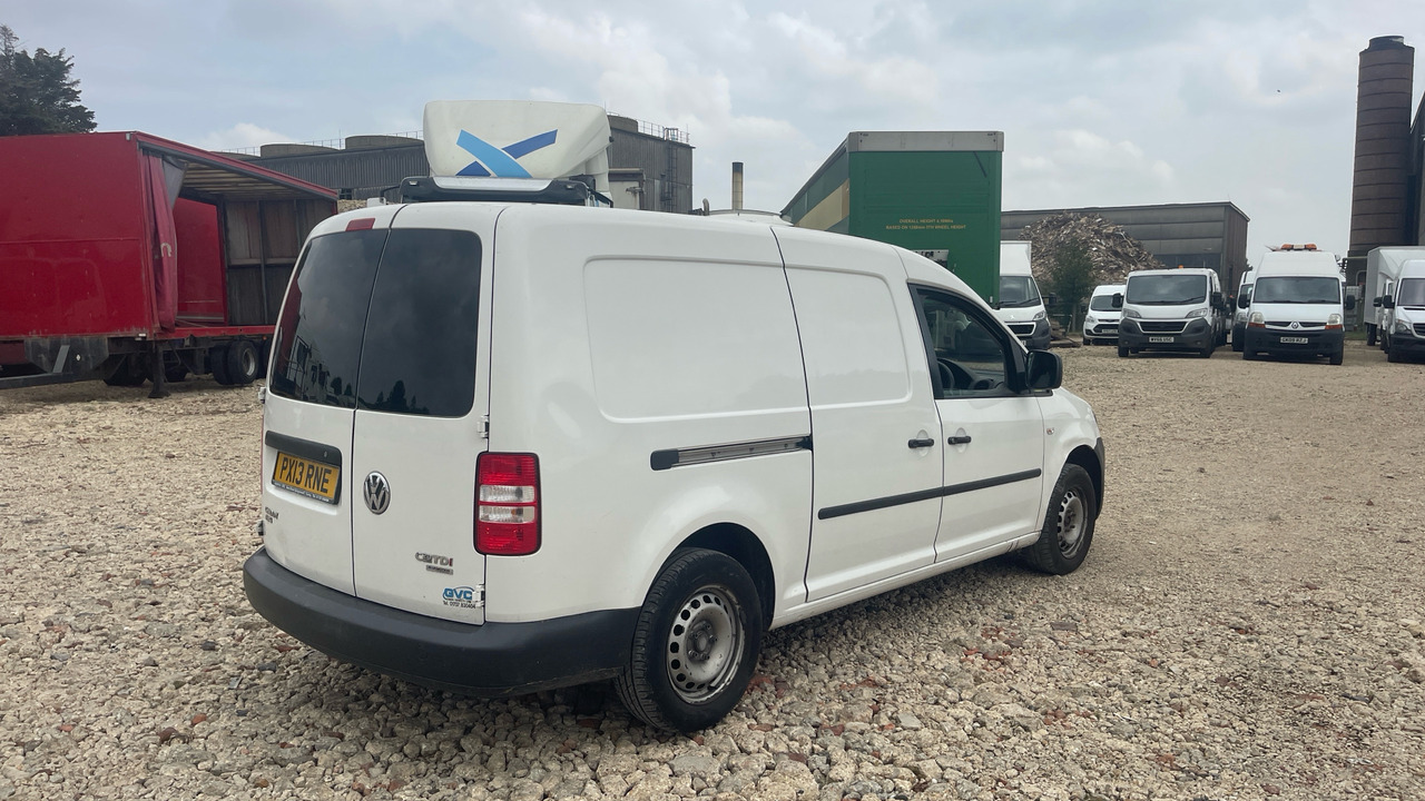 VOLKSWAGEN CADDY C20 1.6 TDI BLUE MOTION 102PS - فان المدمجة: صور 4 VOLKSWAGEN CADDY C20 1.6 TDI BLUE MOTION 102PS - فان المدمجة: صور 4