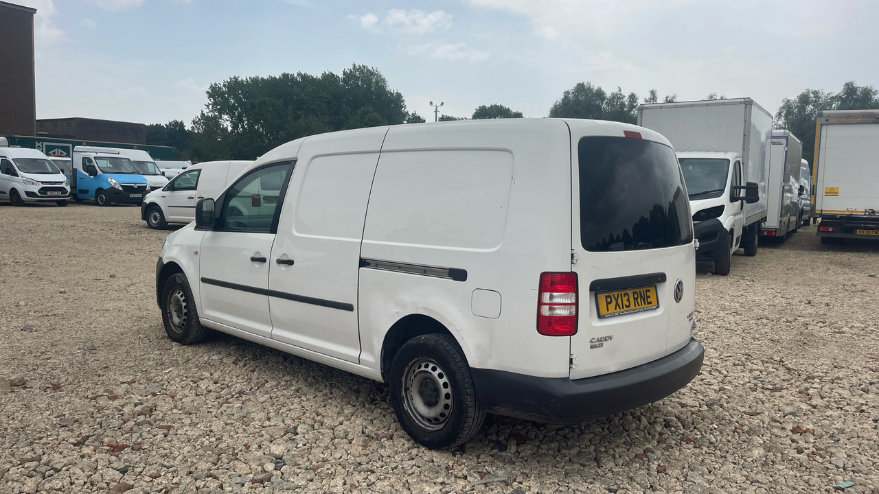 VOLKSWAGEN CADDY C20 1.6 TDI BLUE MOTION 102PS - فان المدمجة: صور 3 VOLKSWAGEN CADDY C20 1.6 TDI BLUE MOTION 102PS - فان المدمجة: صور 3