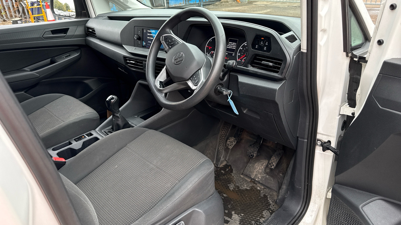 VOLKSWAGEN CADDY C20 2.0 TDI 102PS MAXI - فان المدمجة: صور 5 VOLKSWAGEN CADDY C20 2.0 TDI 102PS MAXI - فان المدمجة: صور 5