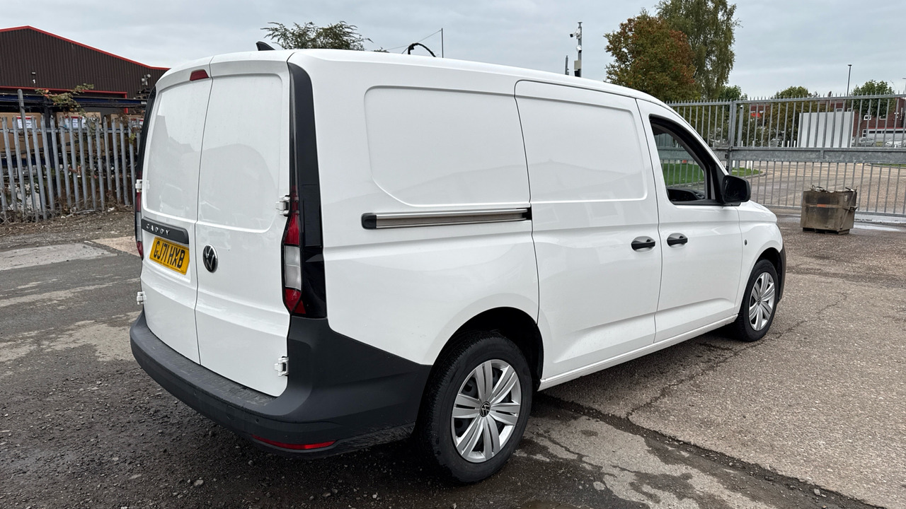 VOLKSWAGEN CADDY C20 2.0 TDI 102PS MAXI - فان المدمجة: صور 4 VOLKSWAGEN CADDY C20 2.0 TDI 102PS MAXI - فان المدمجة: صور 4
