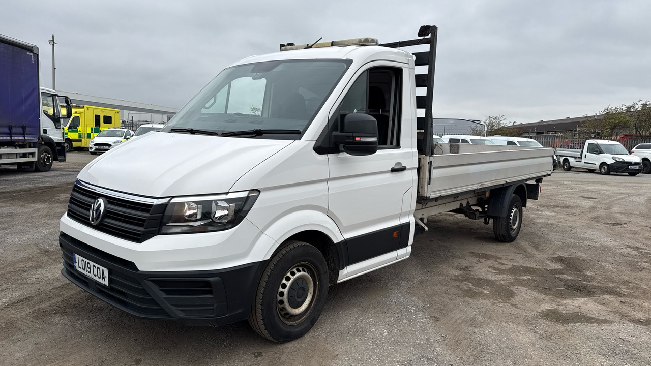 VOLKSWAGEN CRAFTER CR35 2.0 TDI 140PS - الشاحنات الصغيرة المسطحة: صور 2 VOLKSWAGEN CRAFTER CR35 2.0 TDI 140PS - الشاحنات الصغيرة المسطحة: صور 2