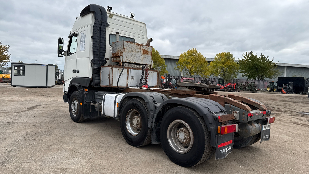 VOLVO FH 12 460 - شاحنة جرار: صور 3 VOLVO FH 12 460 - شاحنة جرار: صور 3