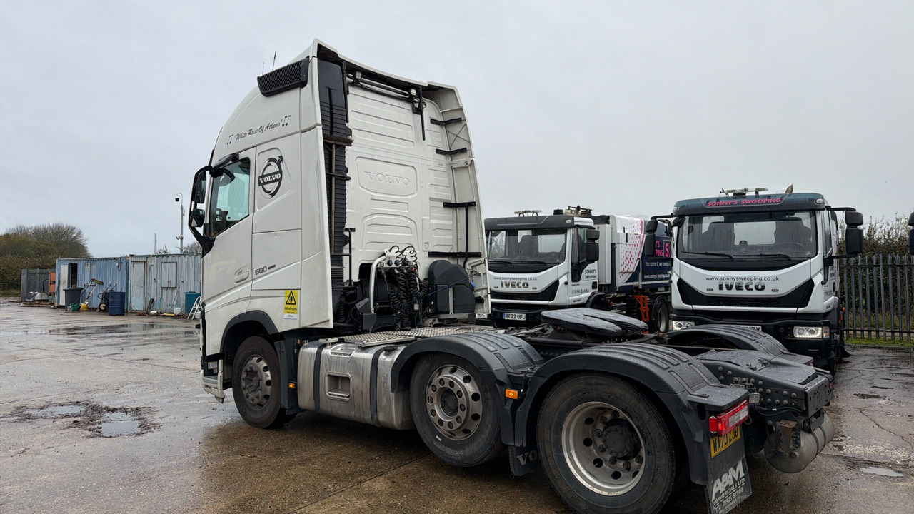 VOLVO FH 500 - شاحنة جرار: صور 3 VOLVO FH 500 - شاحنة جرار: صور 3