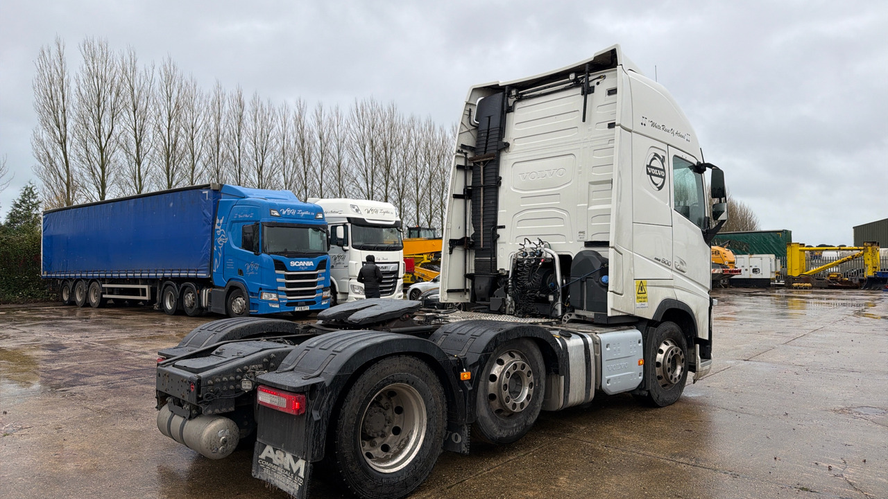 VOLVO FH 500 - شاحنة جرار: صور 4 VOLVO FH 500 - شاحنة جرار: صور 4
