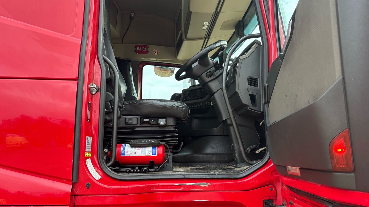 VOLVO FH - شاحنة جرار: صور 5 VOLVO FH - شاحنة جرار: صور 5