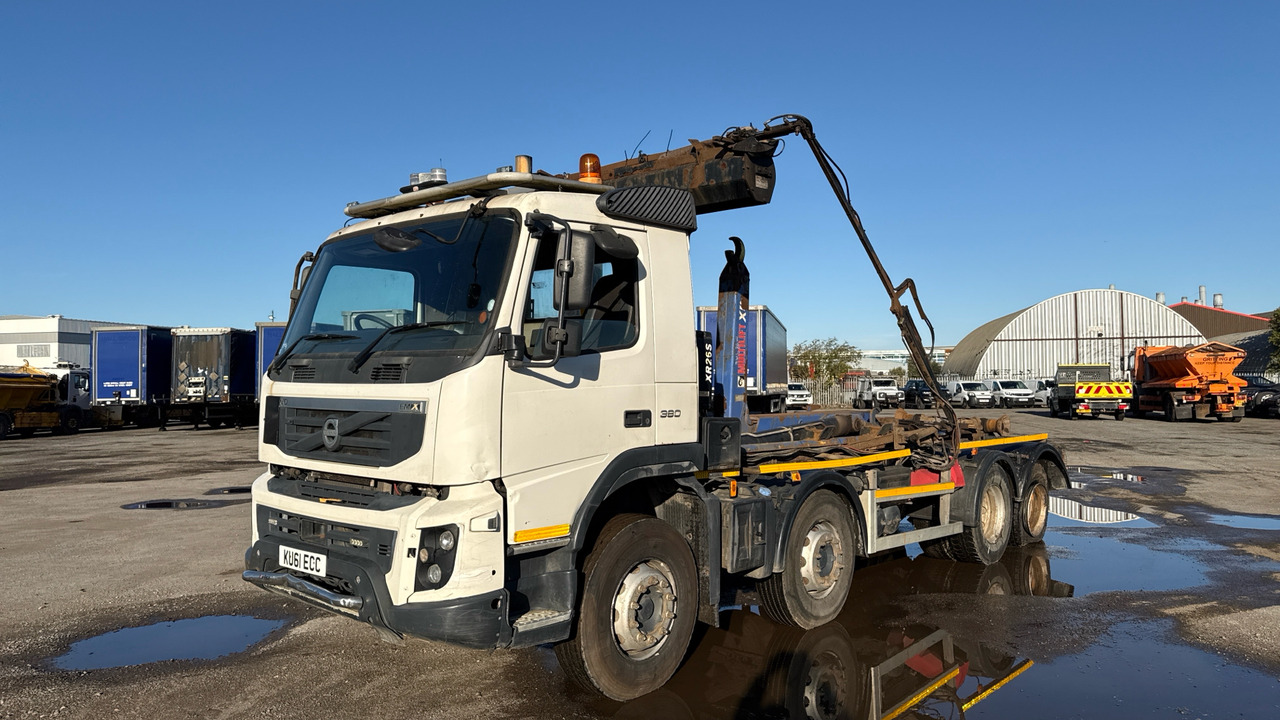 Volvo FMX 380 - شاحنة ذات الخطاف: صور 2 Volvo FMX 380 - شاحنة ذات الخطاف: صور 2