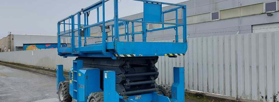 ATN CX15, 4x4 - رافعات مقصية: صور 2 ATN CX15, 4x4 - رافعات مقصية: صور 2