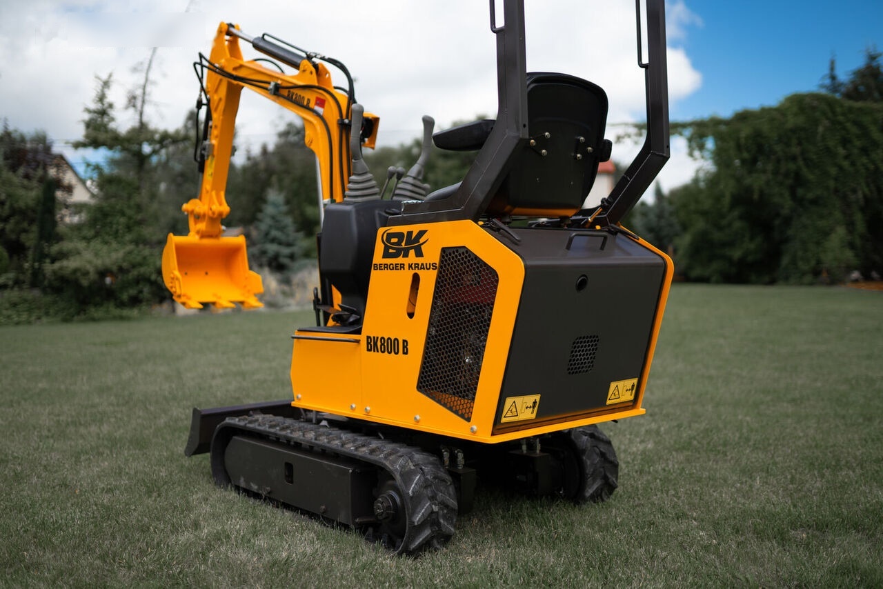 Berger Kraus Mini Excavator BK800B with FULL equipment - حفارة مصغرة: صور 3 Berger Kraus Mini Excavator BK800B with FULL equipment - حفارة مصغرة: صور 3