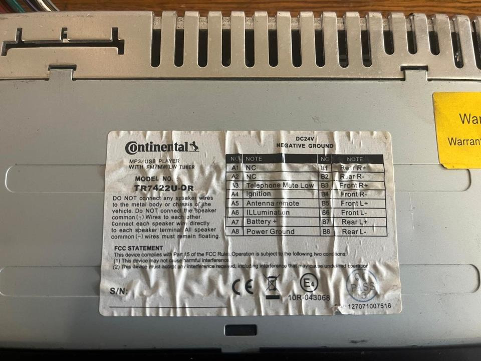 Continental TR7422U-OR 24 Volt - MP3-Radio mit USB / AUX-IN - قطع الغيار: صور 4 Continental TR7422U-OR 24 Volt - MP3-Radio mit USB / AUX-IN - قطع الغيار: صور 4