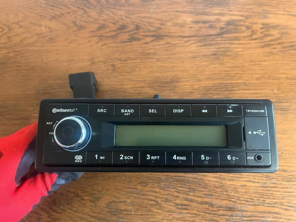Continental TR7422U-OR 24 Volt - MP3-Radio mit USB / AUX-IN - قطع الغيار: صور 3 Continental TR7422U-OR 24 Volt - MP3-Radio mit USB / AUX-IN - قطع الغيار: صور 3