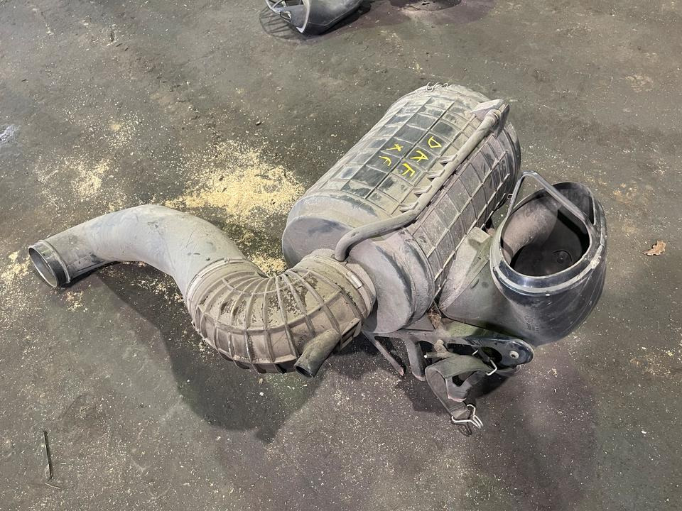 DAF XF Luftfilter Luftfilterkasten - فلتر الهواء - شاحنة: صور 3 DAF XF Luftfilter Luftfilterkasten - فلتر الهواء - شاحنة: صور 3