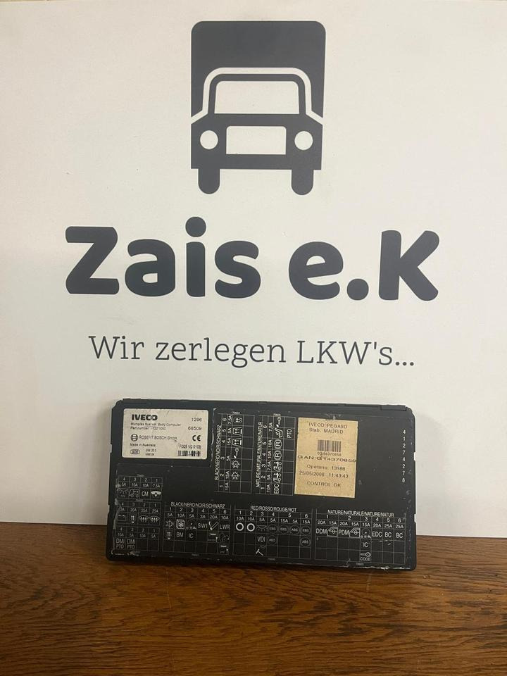 IVECO Steuergerät Multiplex System Body Computer 41221000 - كتلة التحكم: صور 1 IVECO Steuergerät Multiplex System Body Computer 41221000 - كتلة التحكم: صور 1
