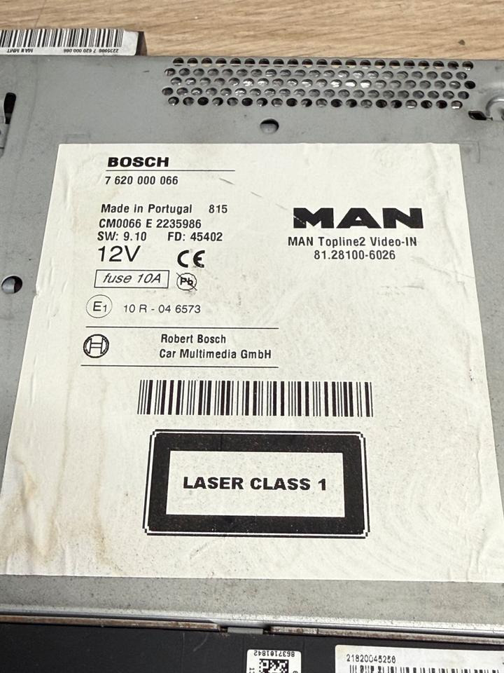 MAN BOSCH Multimedia Radio 81.28100-6026 - نظم الملاحة - شاحنة: صور 3 MAN BOSCH Multimedia Radio 81.28100-6026 - نظم الملاحة - شاحنة: صور 3