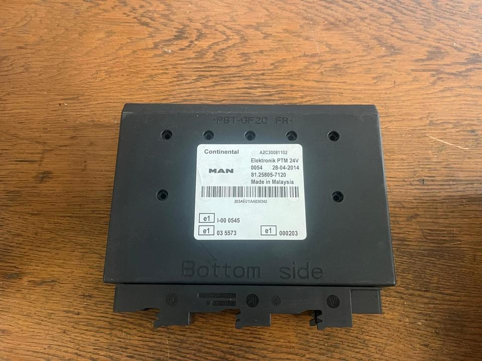 MAN Continental Elektronik PTM Steuergerät 81258057120 - كتلة التحكم - شاحنة: صور 2 MAN Continental Elektronik PTM Steuergerät 81258057120 - كتلة التحكم - شاحنة: صور 2